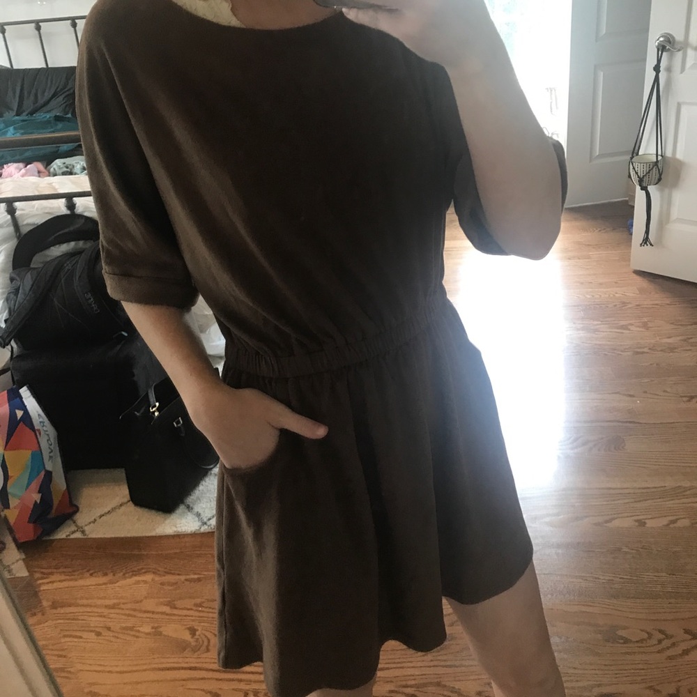 Dress - Picture 3 of 3